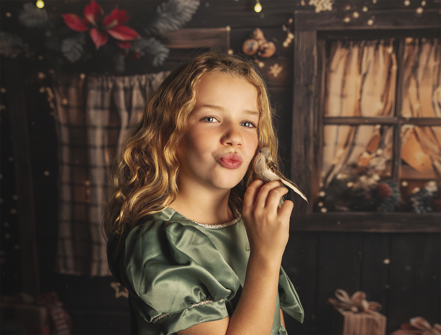 Niña en una cabaña Sesión de Navidad para niños