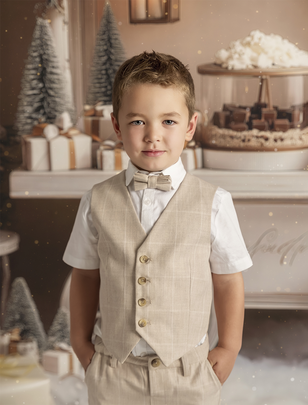 Niño feliz en navidad Navidad con niños